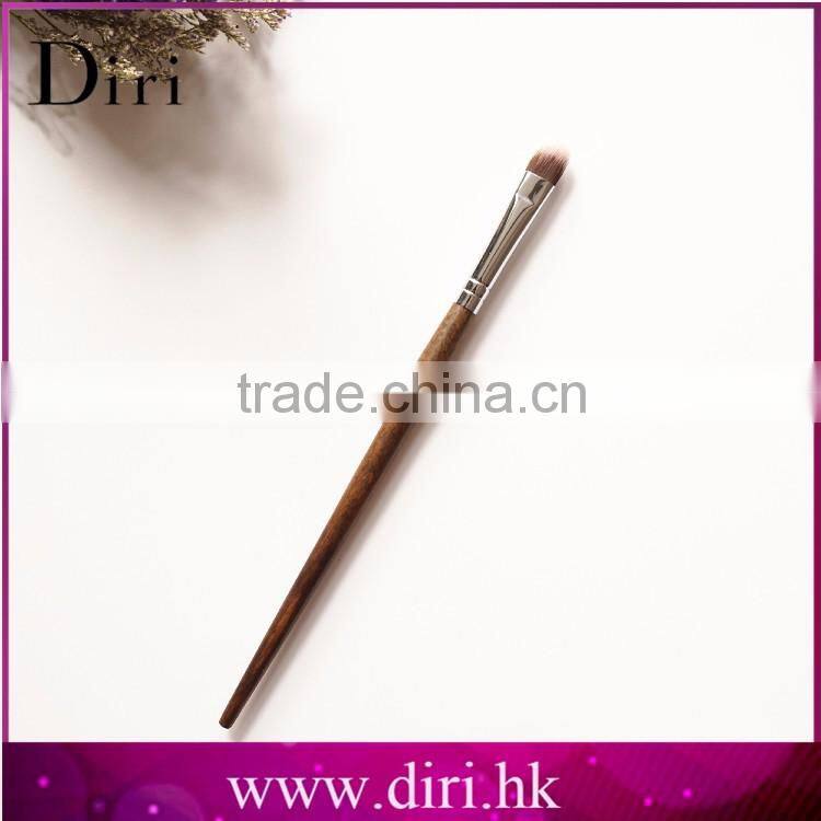 Shenzhen factory hot sale professional makeup brushes