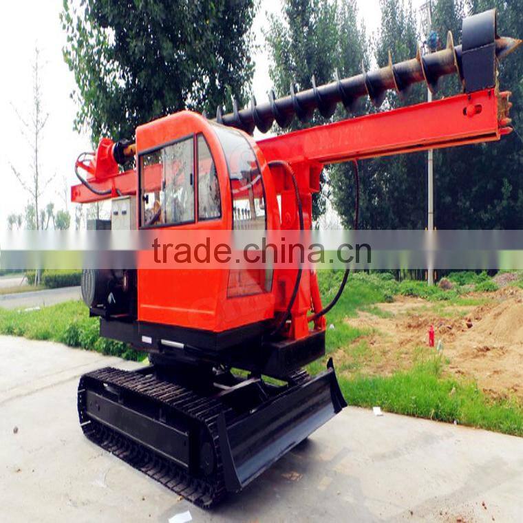Crawler type solar pile hammer with hydraulic
