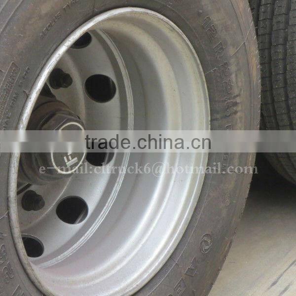 CLW 3 Axles Chemical Liquid Semi Trailer 46000L