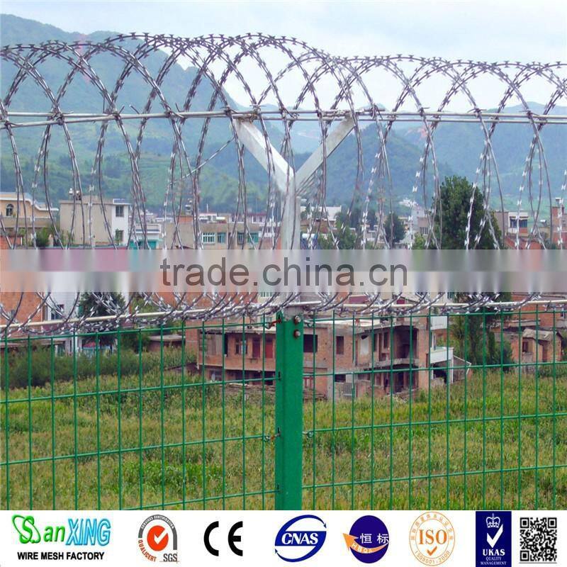 High quality low price razor barbed wire for sale