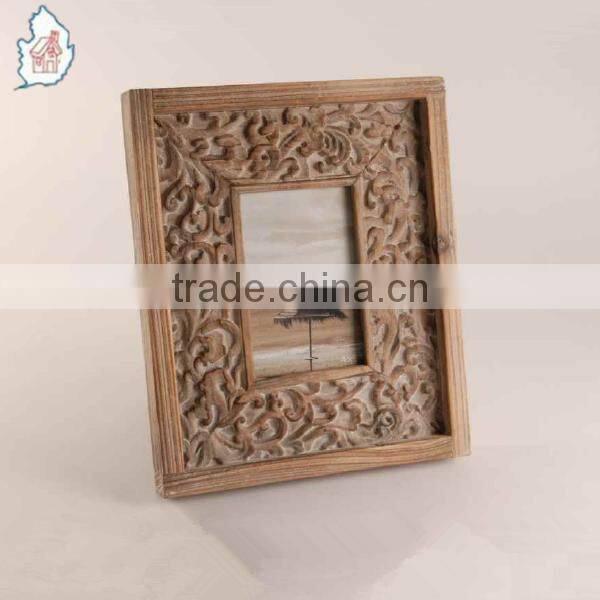 Unique wood carved photo frames for engraving chinese style wood carved picture frames