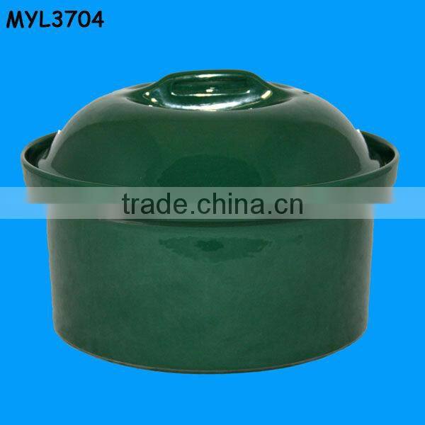 ceramic white spiricle casserole pot with portable lid