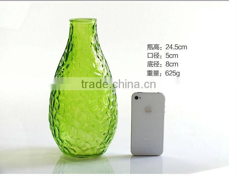 Colored vertical stripes classic glass vase