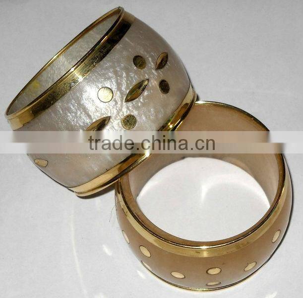 Simple 1 Inch Wide Bangle