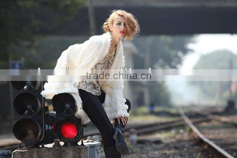 2014 Fashion Ladies Long-sleeve White Cape Collar Cardigan Knitted Partern