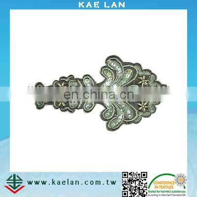 Custom flower design sequin embroidery for garment