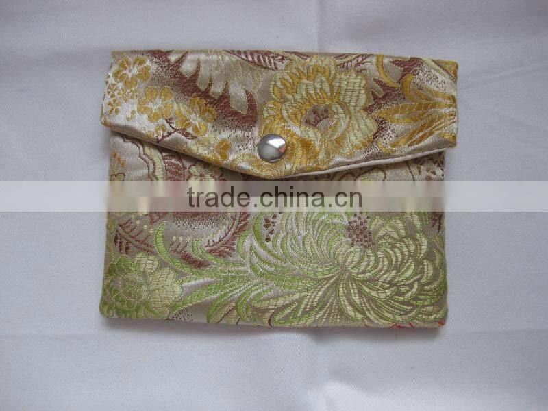 Chinese style brocade silk emboirdery coin purse with button envelope