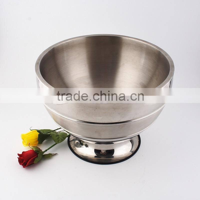Wholesale champagne led ice bucket/ cocktail bar tool set