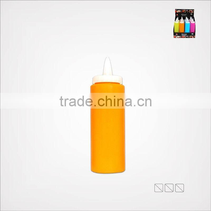 Plastic sauce bottle