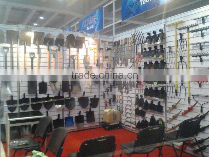 low cost steel garden pick mattock