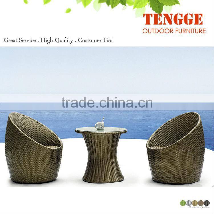 jumbo rattan beach chair