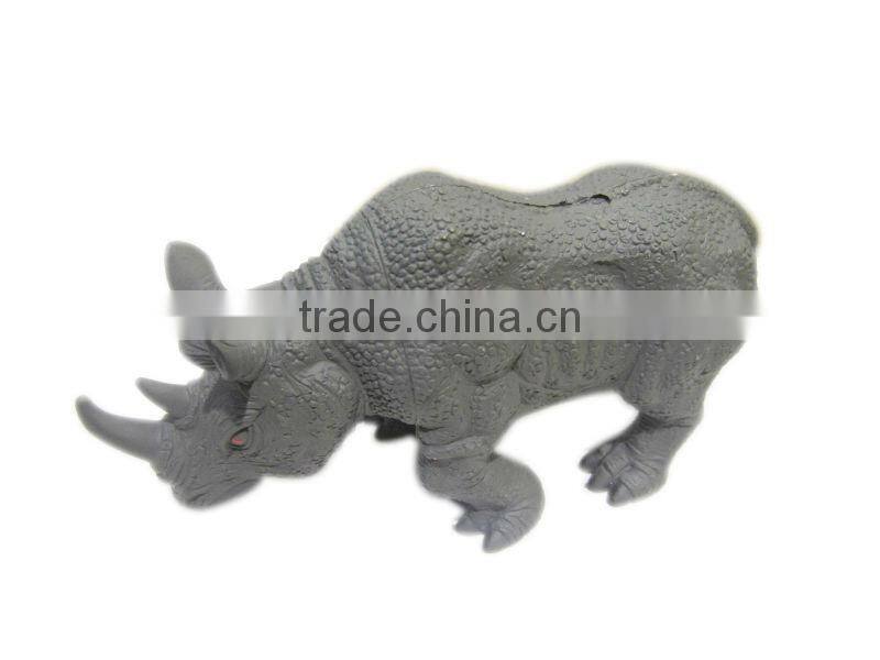 hot sellling ABS classic small plastic cow toys with CE