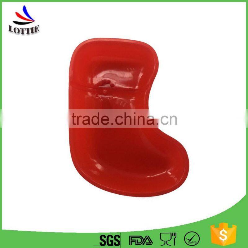 2016 hot sell Christmas gift sock shaped silicone cake mold