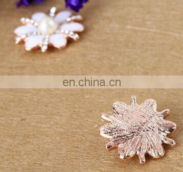 Snowflake Pearl Crystal Rhinestones Christmas Decoration Applique strass para artesanato Buckle Button Hair bag shoe Accessories