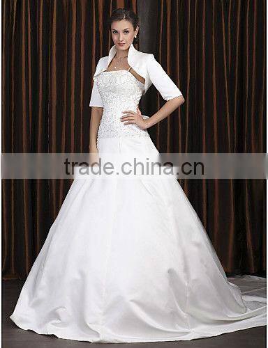 A-line Spaghetti Staps Embroidery Satin Wedding Dress With a Half-lengh Sleeves Jacket XYY-k20