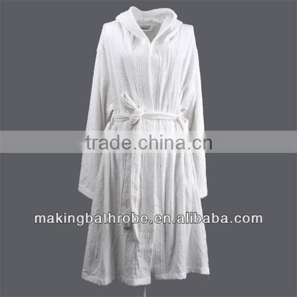 snow white hooded top class cheap wholesale cotton terry unisex designed bathrobe