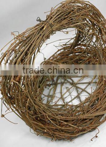 Handmade wreath grapevine basket 13 inch