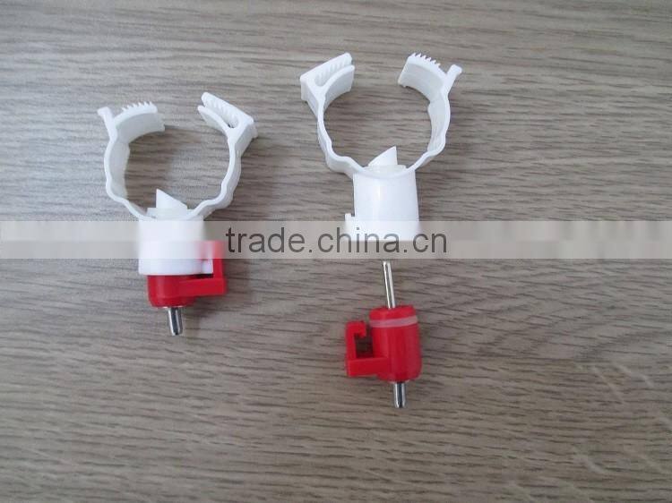Crooked Head Poultry Nipple Drinker For Round Tube PP