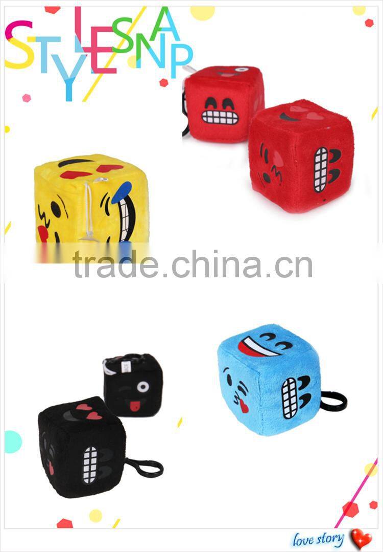 Innovational new products emoji plush pillow lovely emotion design colored dice