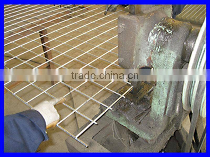 DM reinforcing mesh manufacture