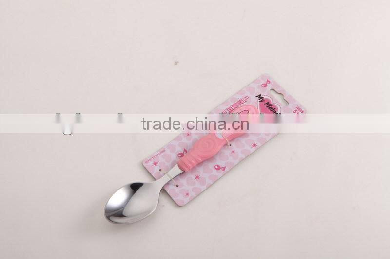 plastic disposable plates spoons