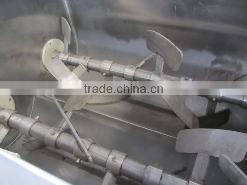 Vacuum Stuffing Mixer