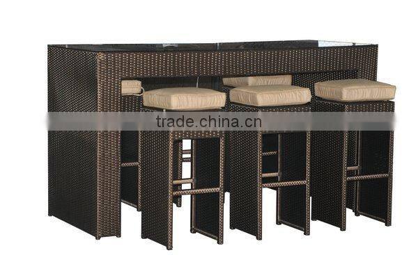 TG15-0072 Modern design plastic wicker tall bar table and chairs