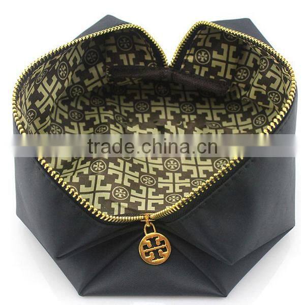 Low price gift cosmetic bag