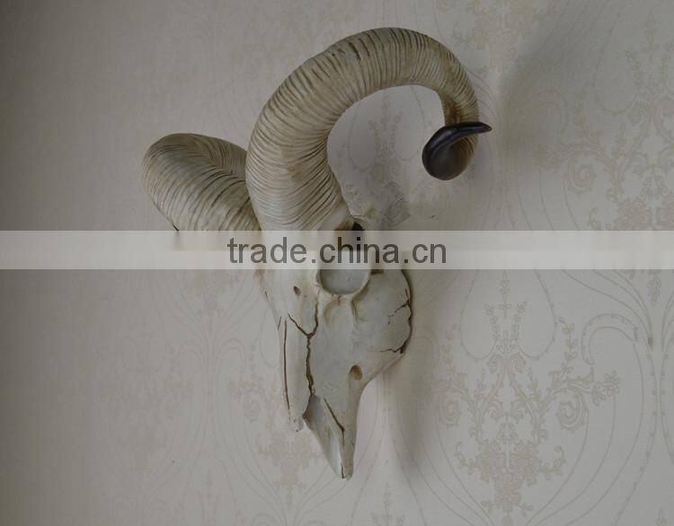 Modern Villa Bar Wall Decoration Resin Sheep Skull Wall Hanging