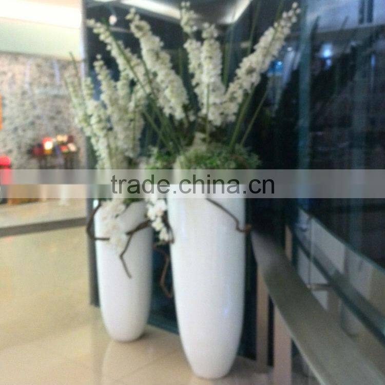 Fiberglass flowerpot planter