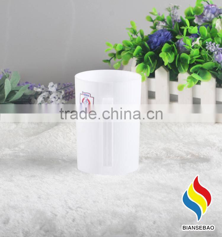 new design PP kids personalized plastic mugs with handle