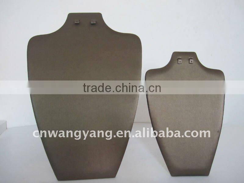 bust jewelry display