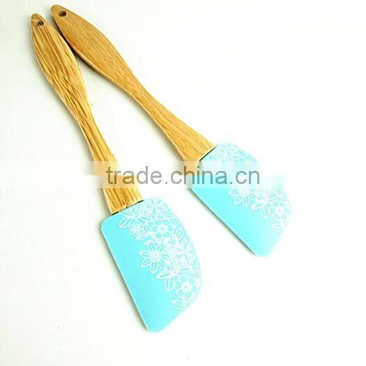 12083 Silicone Spatular scraper Silicone Cream Spatular with wooden Handle