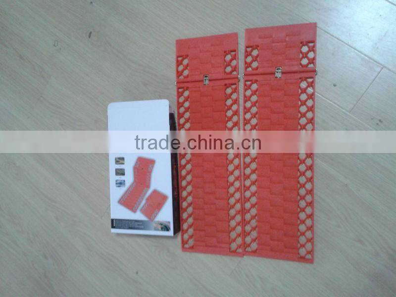 4wd/offroad/4x4 Sand track Recovery track Snow track Sand ladder Tyre grip traction tracks Rescue gripper escaper mats