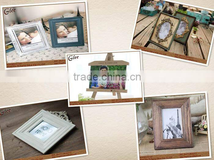 Different wooden photo frame
