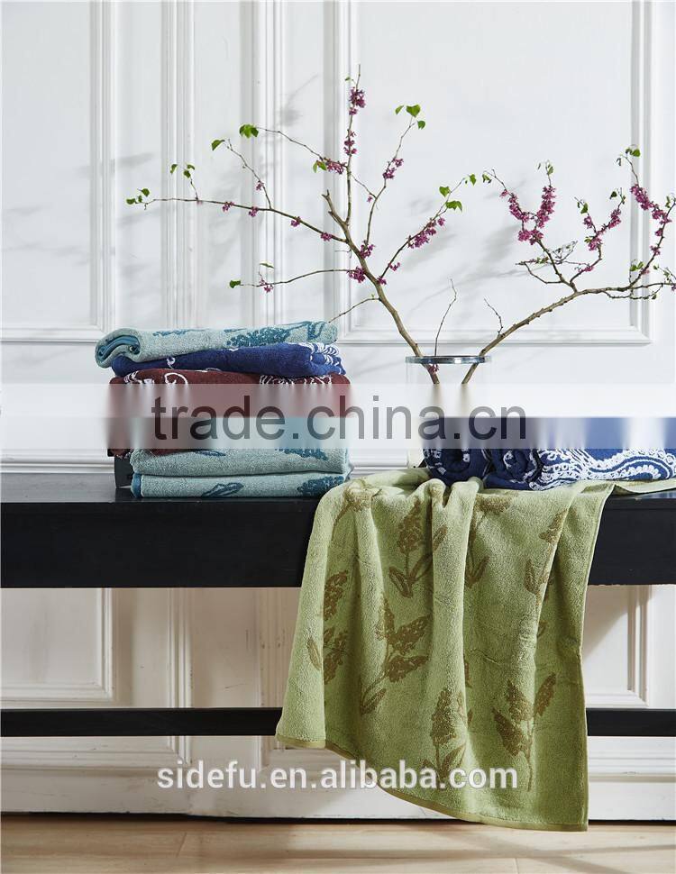 Custom Textured Warm 100 Cotton Noble Yarn Dyed Bath Towel