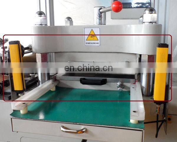Automatic Paper And Rubber Flatbed Die Cutting machine
