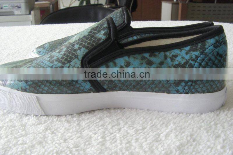 2015 New Design Spring Women/Men Sneaker