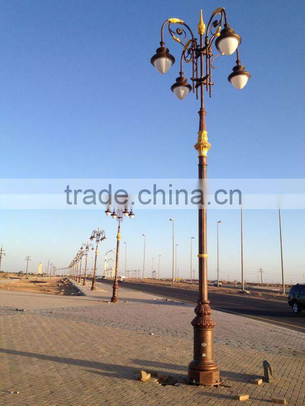 cast iron solar Decorative street lamp post/cast aluminum solar lamp pole/street and garden solar lamp pole