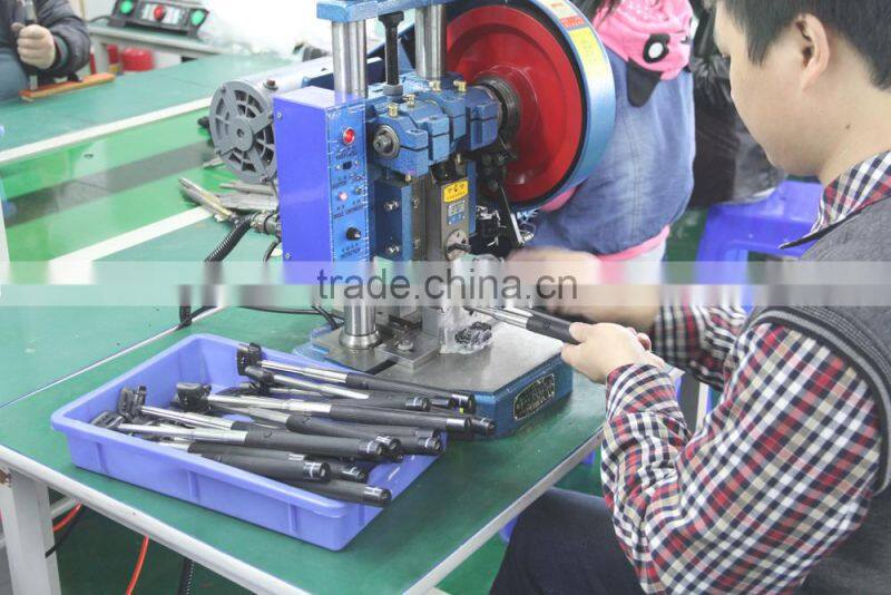 2015 Customized Logo wired selfie stick monopod with many colors available