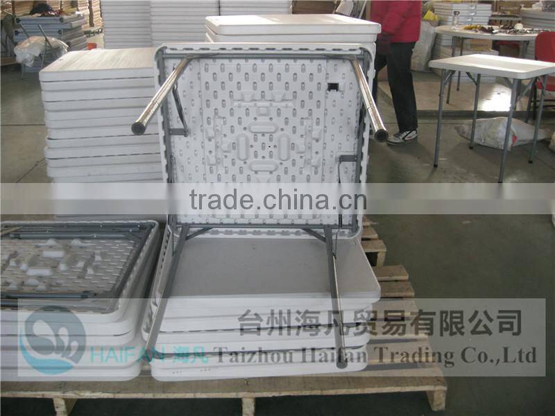 high durable blow molding PE 2FT white square folding dining table /hot sell square plastic dining room table