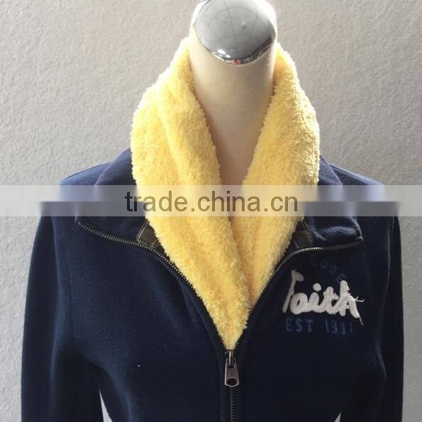 Absorbent and Antibacterial Plush Microfiber Sports Towel Embroidered