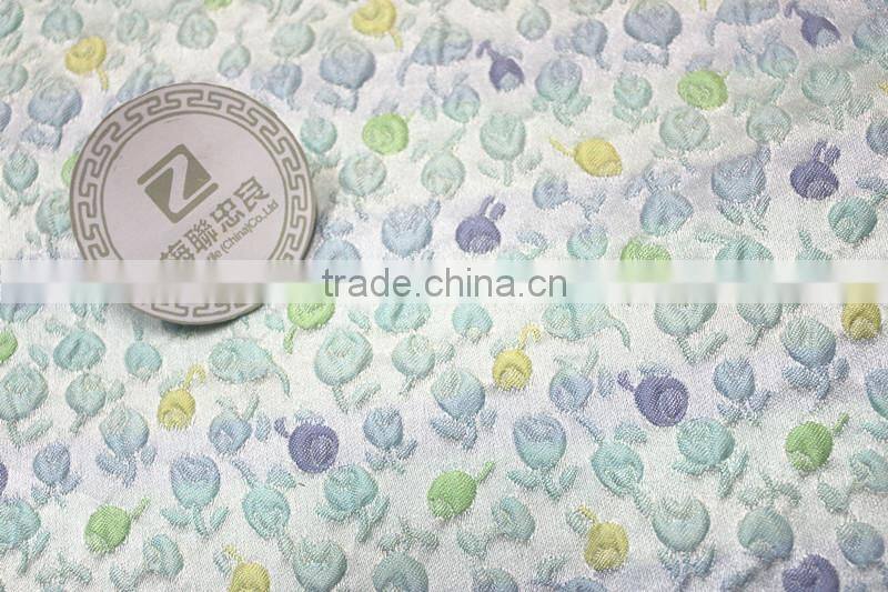 Embossment jacquard fabric in flowers