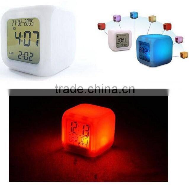 Hot selling 7 color changing led digital alarm clock