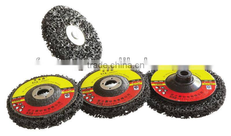 Colour Cleaning and Polishing Disc With Shaft