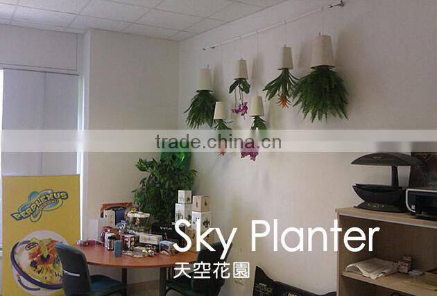Wholesale 4 color sky planter hanging pot upside-down pot