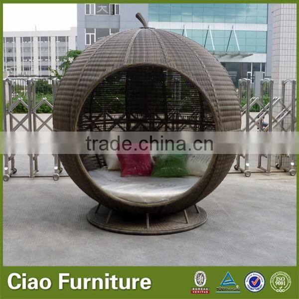 Round daybed cheap outdoor rattan day bed