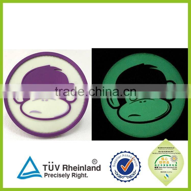 OEM/ODM cheap pvc clothing label raised custom stitching rubber patch