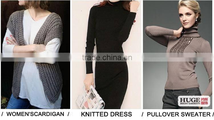 Sporty women jumper combining 3/4 jersey sleeves and beaded V neckline