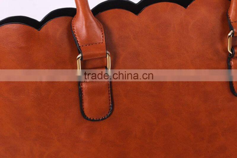 Wholesale fashion Monogrammed scalloped purse